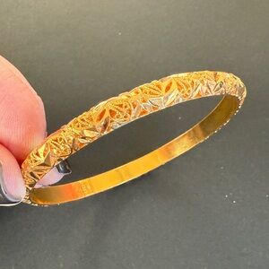 21k Solid Yellow Gold Bangle Bracelet